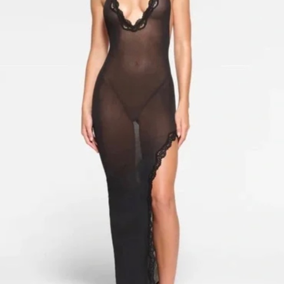 SKIMS SUMMER MESH PLUNGE DRESS - NWT - Picture 1 of 6